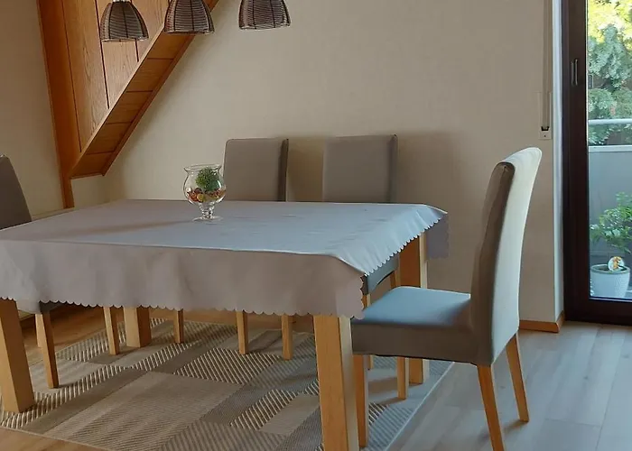 公寓 Treysa 施瓦姆施塔特